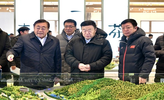 2024年1月4日，市委书记张恩惠一行莅临4688美高梅集团走访调研_副本.jpg